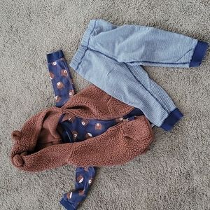 Carter's 24 months matching bear set